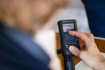 4-трековый рекордер-портастудия Zoom R4 - 4